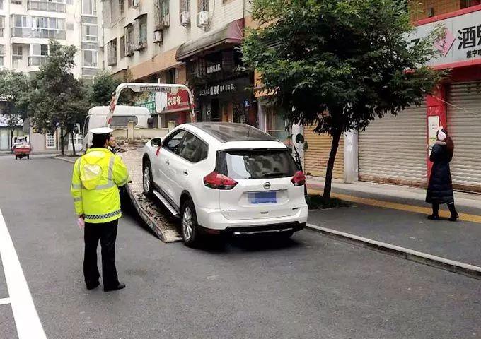 防范伪造证件诈骗，了解诈骗手段与应对策略